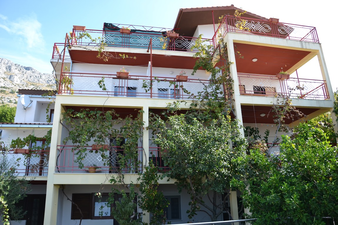 Вила ОПЧАК – НЕМИРА 